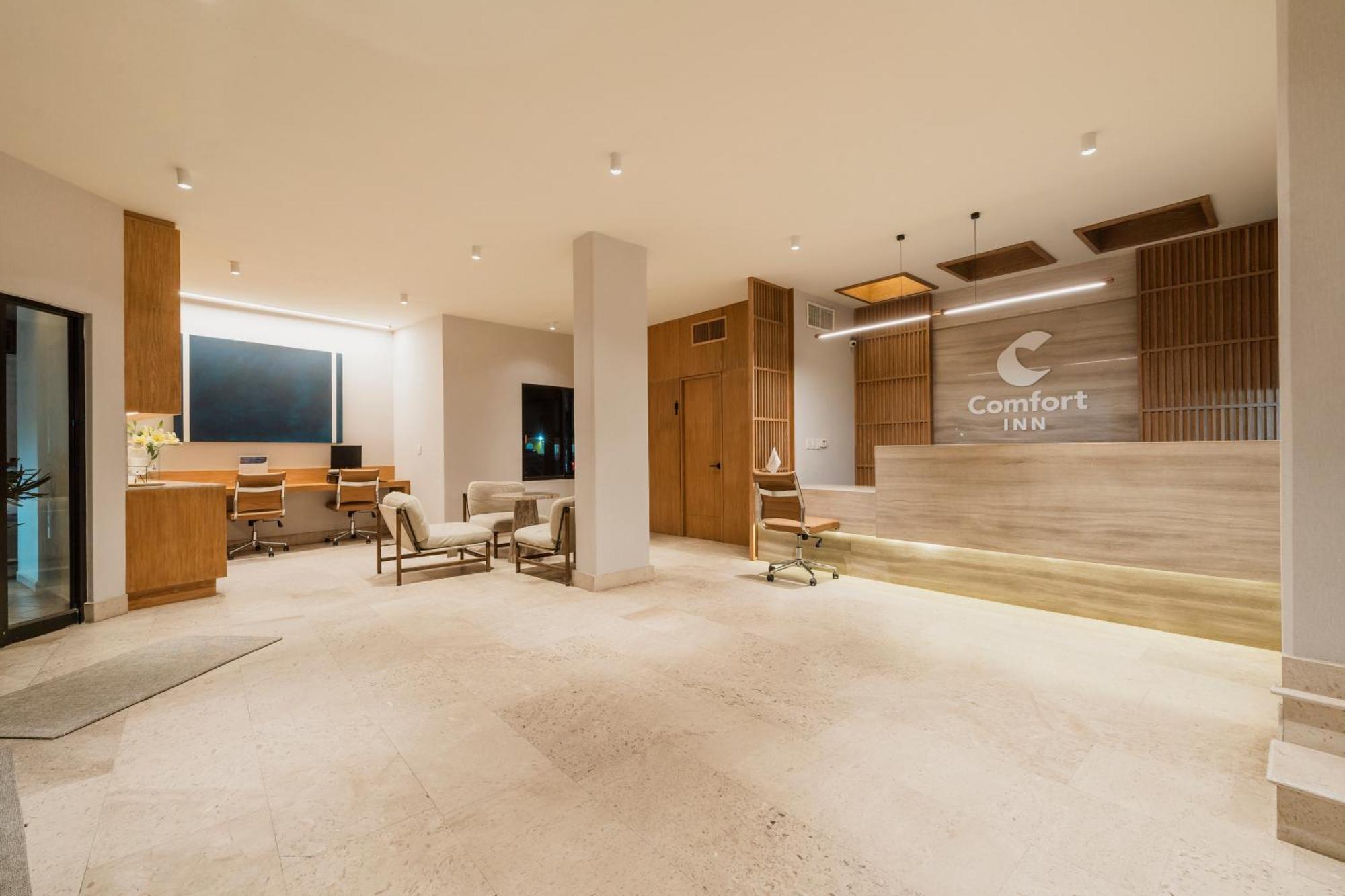 Comfort Inn Тампіко Екстер'єр фото
