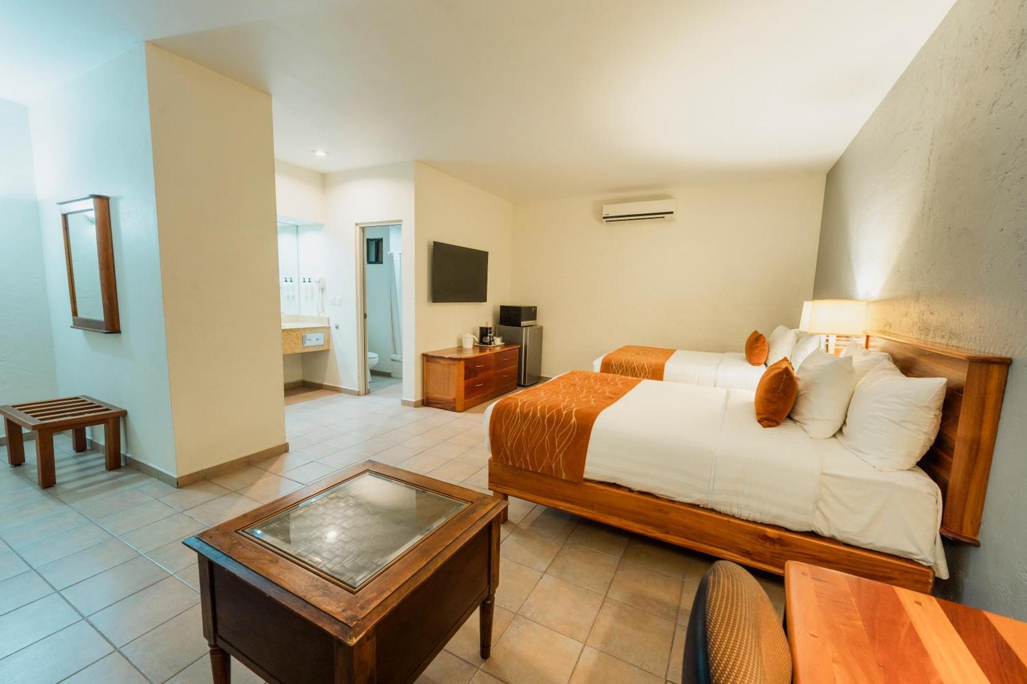 Comfort Inn Тампіко Екстер'єр фото