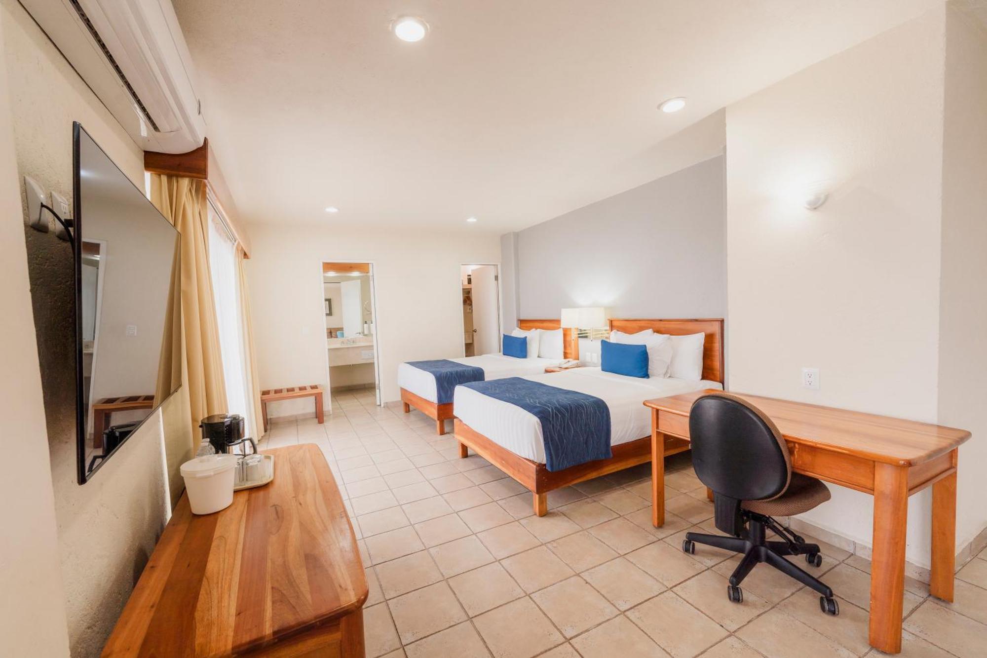 Comfort Inn Тампіко Екстер'єр фото